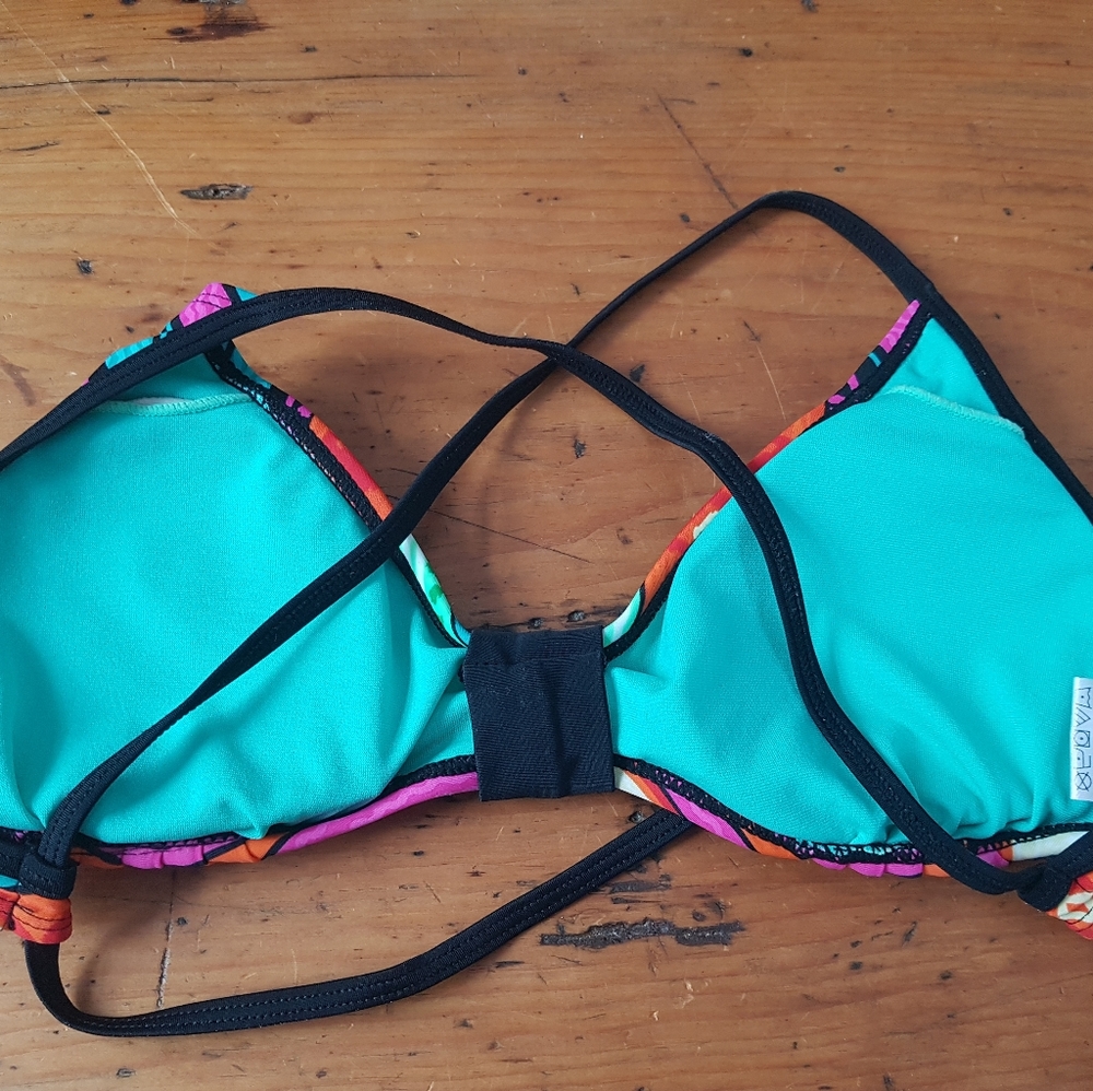 Bikini top - Picture 2 of 3